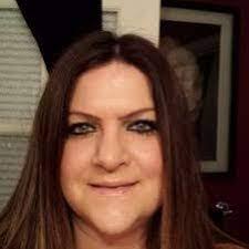 Marcia Kenyon's Instagram, Twitter & Facebook