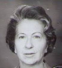 Beatrice Langley's Instagram, Twitter & Facebook