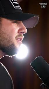 Kameron Marlowe: Performing Emotional Single “Giving You Up”