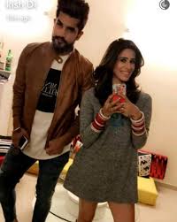 Sns (suyyash & siddharth) and ashutosh rishi music director: Together For 7 Yrs These 6 Things Are The Secrets Behind Kishwer Suyyash Strong Relationship Indian Wedding Photography Poses Honeymoon Photography Indian Wedding Photography