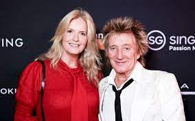 Rod Stewart and Penny Lancaster reach 'stalemate' over UK relocation plans  | The Standard