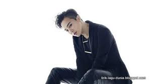 Sulit dan lelah untuk kembali padaku, aku tahu. Lirik Lagu G Dragon Untitled 2014 Lirik Lagu Dunia