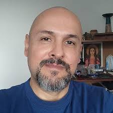 Amazon.com: Alejandro Hoyos López: books, biography, latest update