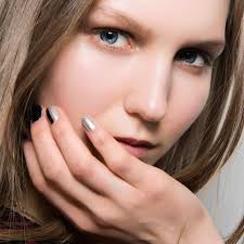 L'acné touche de nombreux adolescents et jeunes adultes. Tout Savoir Sur L Acne Severe Elle