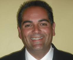 Award-winning Holland business owner shares secret of his success