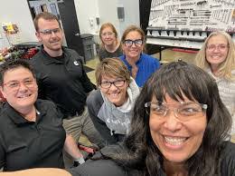 Jennifer Cobos's Instagram, Twitter & Facebook