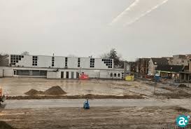 Het gezondheidscentrum nederweert is sinds 2013 gevestigd in het voormalige politiebureau aan de loverstraat in nederweert. Werkzaamheden Centrum Nederweert Verlopen Voortvarend