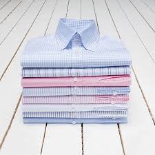 Pamuklu Gomlekler Renkleri Ve Minimal Desen Detaylari Ile One Cikiyor Shirt Simdibunlarmoda Hatemsayki Hatemoglu Renkler Desenler Gomlek