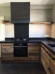 restylexl keuken van oud eikenhout met zwart werkblad keuken ontwerpen keuken ontwerp rustieke keukens
