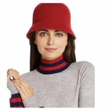 Preços baixos em Chapéus femininos Cloche