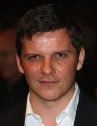 Who is Tamzin Outhwaite dating? Tamzin Outhwaite boyfriend, husband