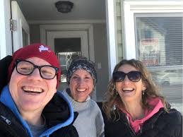 Amanda Siddall's Instagram, Twitter & Facebook