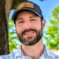 Emily Tabb's Instagram, Twitter & Facebook