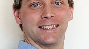 Bitterly divided Erie trustees fail to fill empty seat