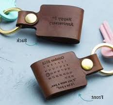 30 third year anniversary gifts for her for the fashion lover: 10 Elegant 3rd Year Anniversary Gift Ideas For Her 2021