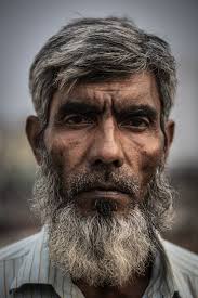 Staden som växer då marken försvinner