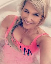 Sie hat eine besondere verbindung zu dem land: Verena Wriedt Facebook