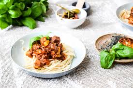 Kennt ihr denn schon das neueste trendfood? Jackfruit Bolognese Waste No Thyme