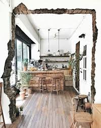 Durchbruch Zur Kuche Theke Rustikal Gemutlich Einrichtung Shop Durchbruch Zur Kuche Theke Rustikal Gemut In 2020 Haus Innenarchitektur Wohnen Kuchendesign