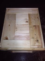 Pallet Table Top For Side Table Pallet Table Top Pallet Table Diy Arts And Crafts