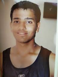 Kartikey (@Kartike29594016)