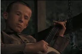 The dueling banjos scene from the 1972 american thriller film deliverance by john boorman. A Look Back At Deliverance S Iconic Dueling Banjos Scene Rare