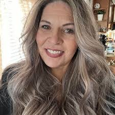 Stacy Everett's Instagram, Twitter & Facebook