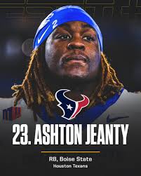 Could the Giants trade up for Shedeur? 😨 @nfldraftscout's latest NFL mock  draft is here ⬇️