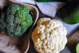 Roasted with coconut oil and a bit of sea salt, broccoli can can be a tasty and highly nutritious food to add to your ketogenic diet. 27 High Fiber Low Carb Foods For A Healthy Keto Diet Prana Thrive