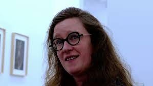 Suzan Noesen "How to Cut an Apple?"