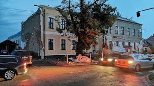 Метеорологи назвали його одним з найсильніших, які спостерігалися в. O6kim0xo Morpm