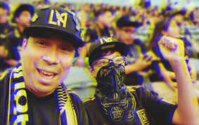 What time does Christmas Tree Lane start?