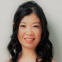 Kim Eisner's Instagram, Twitter & Facebook