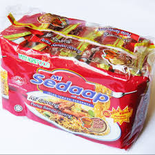 223 resep mie sedaap ala rumahan yang mudah dan enak dari komunitas memasak terbesar dunia! Mi Sedaap Mi Goreng Persia Sambal Spicy Food Drinks Packaged Instant Food On Carousell