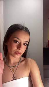 Andrea Laforge's Instagram, Twitter & Facebook