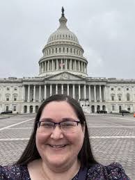 Donna Smiley's Instagram, Twitter & Facebook