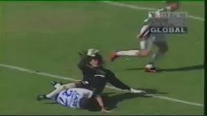 Habían ganado la copa mx y la concachampionsa en par de ocasiones, pero la liga se les negaba y de formas en extremo dolorosas. La Final Historica Del 97 Cruz Azul Vs Leon Adictos Al Futbol