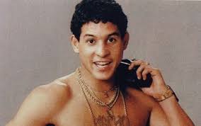 images?q=tbn:ANd9GcTkAXF_gwwqR7SJPyyBzdq