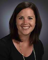 Amanda Hisle's Instagram, Twitter & Facebook