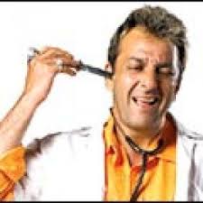 Munnabhai Mbbs Sahi Hai Rediff Com Movies Babasinin kirilmasini istemedigi icin de doktor oldugu yalanini soeyler. munnabhai mbbs sahi hai rediff com