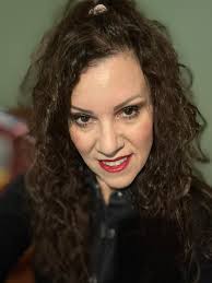 💕 I saw this quote today and it spoke volumes to me and reminds me of the  work I do to help others release their pasts so they can cut those karmic