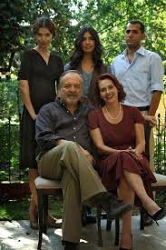 20 kasım 1978) i̇stanbul doğumlu türk oyuncudur. Asi Rebellious Pride And Love Turkish Drama