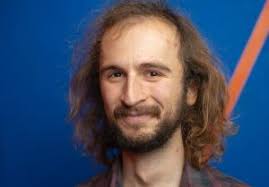 Preview: Alice in Wonderland (Brixton House)