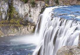 5 Southeast Idaho Natural Attractions You Ll Crush On Visit Idaho Visit Idaho Idaho Travel Idaho Vacation