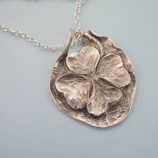 Home Remedy To Clean Sterling Silver Cleaning Silver Jewelry Silver Jewelry Cleaner Clean Sterling Silver