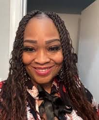 Farrah Ray's Instagram, Twitter & Facebook