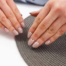 Wysyłka 10 zł lub odbiór osobisty. Konkurs Manekin Manicure Neonail Blog Neonail