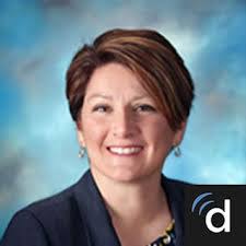 Nicole Pullin's Instagram, Twitter & Facebook