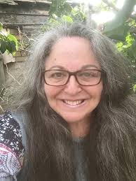 13 Ghosts of Halloween : Muller, Mr. Robin, Storms, Patricia: Amazon.ca:  Books