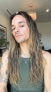 Travis Ogletree's Instagram, Twitter & Facebook